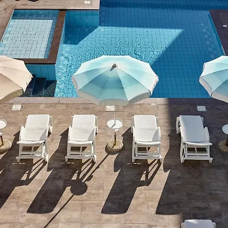 Golden Hotel 4*